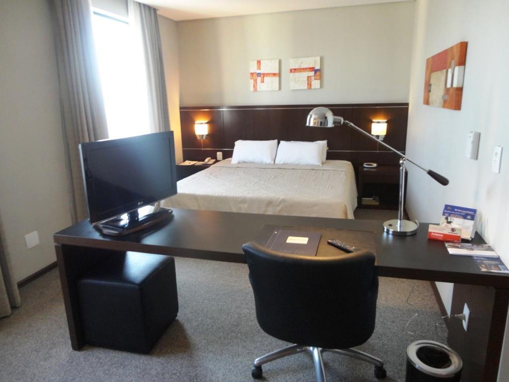 Travel Inn Осаску Стая снимка