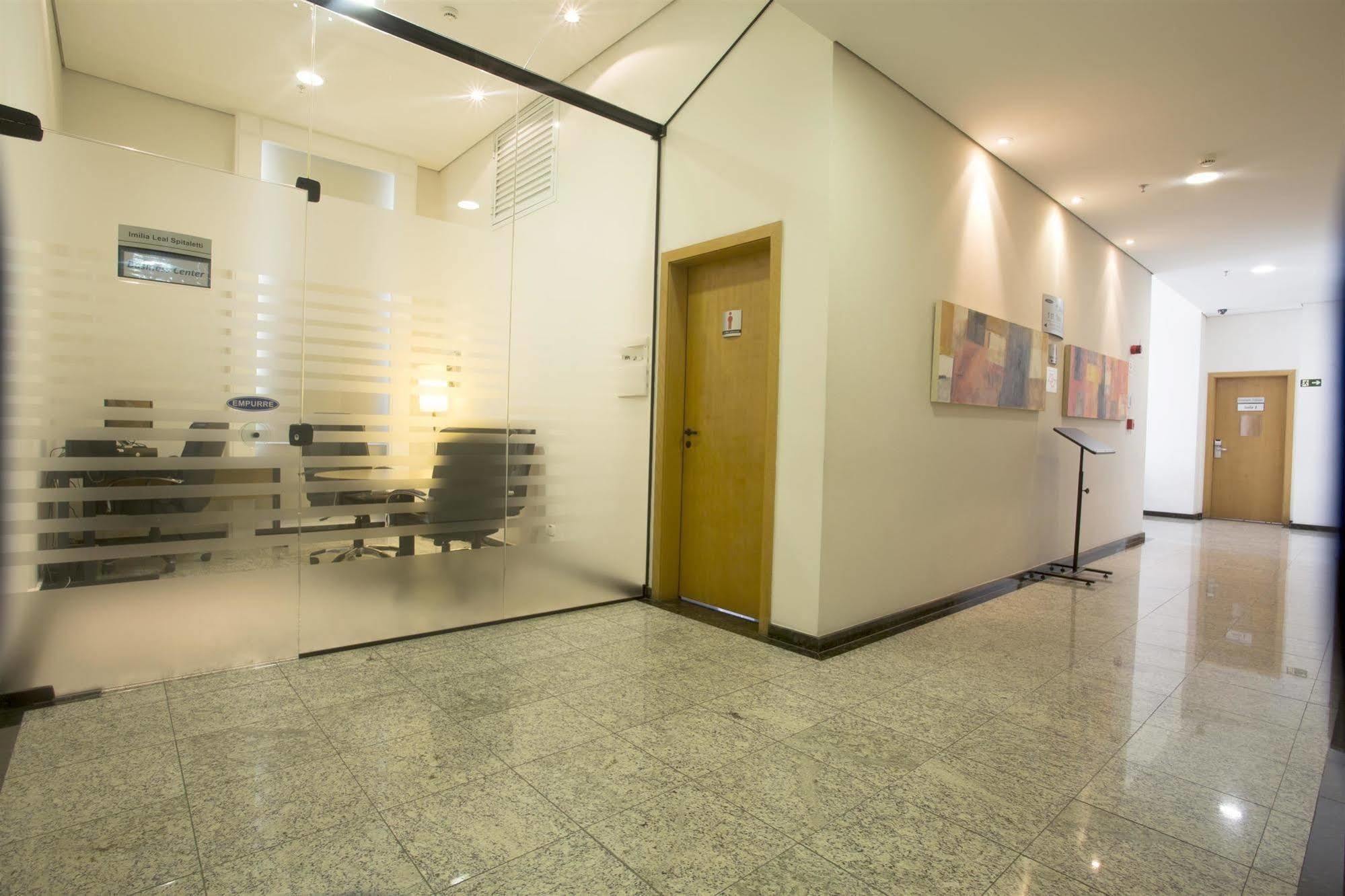 Travel Inn Осаску Екстериор снимка